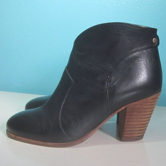 Boden Black Leather Stacked Heel Booties Womens Size 37 US 6.5 Side Zip  3" Heel - Picture 4 of 13